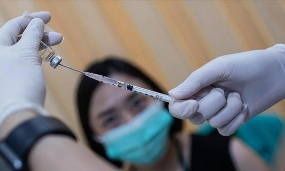 Κορονοϊός: Οι 10 "χρυσοί" κανόνες για όσους έκαναν και τις δύο δόσεις